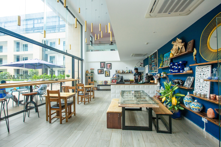 Food & Drinks 4, Embassy Gardens by Morninglife Luxury, Accra