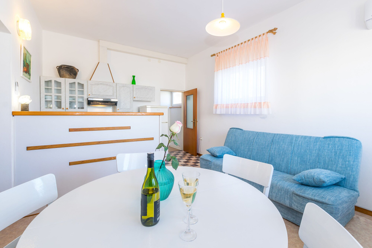 Others 3, Apartments Guido close from the beach, Medulin