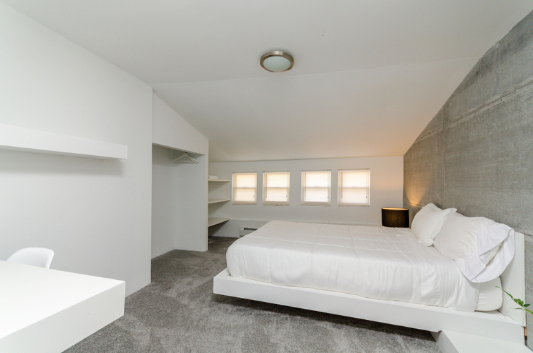 Bedroom 3, MiCasaZ S. NJ - 10 min to Philly, Camden