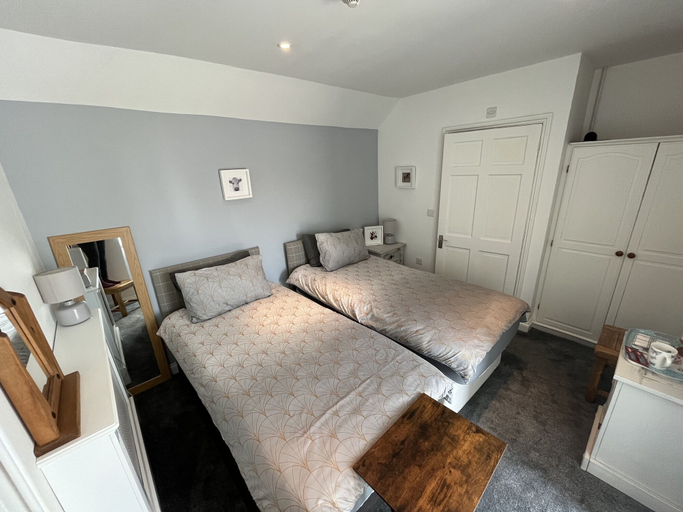 Bedroom 3, The Ship Inn, Gloucestershire