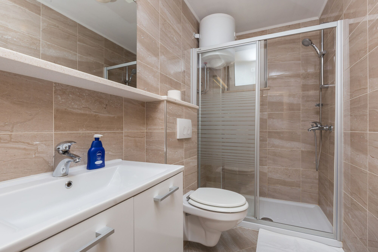 Bathroom 4, Apartments Villa Dadic, Dubrovnik