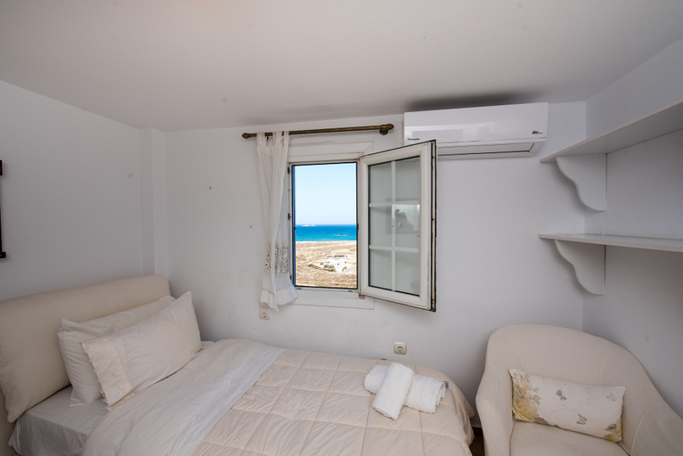 Bedroom 2, Villa Victoria, South Aegean