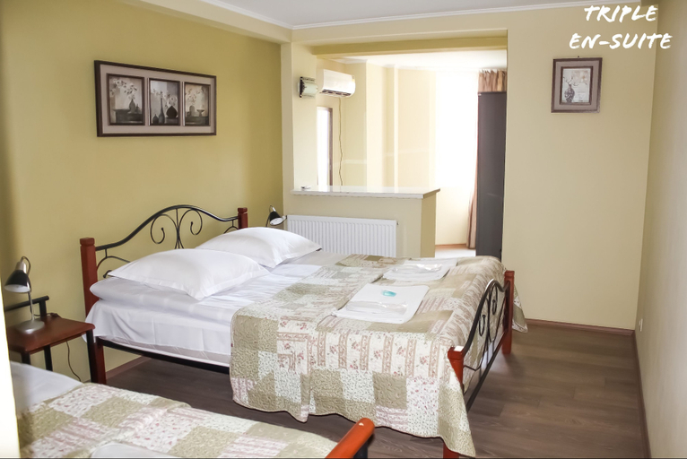 Bedroom 3, Red Fox Guesthouse, Tbilisi