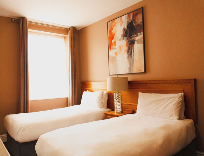 Bedroom 3, Phoenix Park Hotel, Dublin