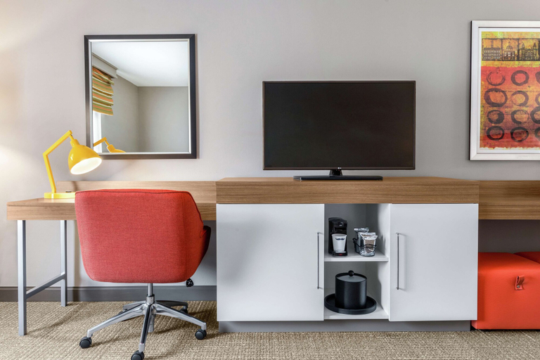 Others 4, Hampton Inn Athens, Athens