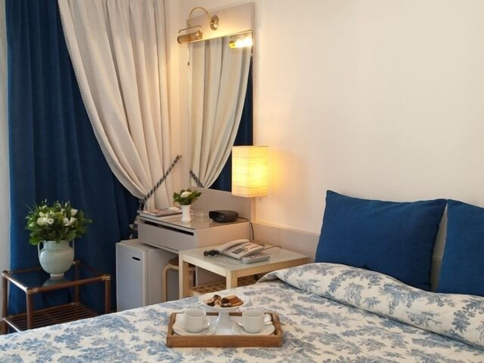Bedroom 5, The Park Hotel Piraeus, Attica