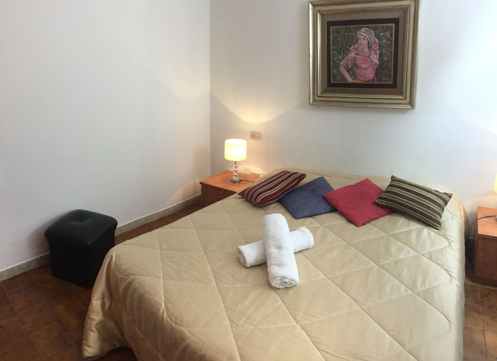 Bedroom 4, Grey's House, Venezia