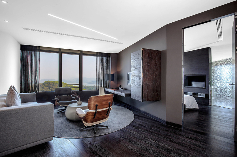 Bedroom 22