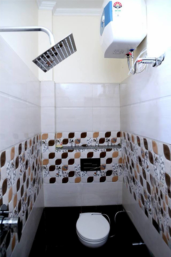 Bathroom 4, Hotel Chohan Residency, Amritsar