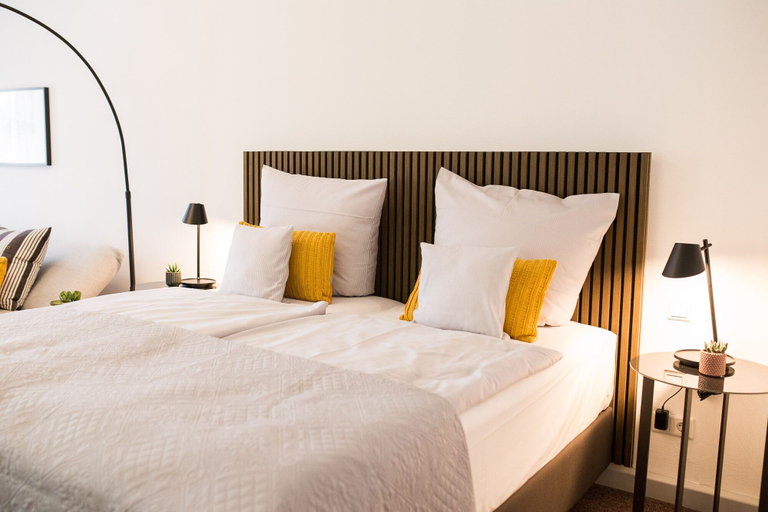 Bedroom 2, Weinforum Franken Hotel & Restaurant, Würzburg