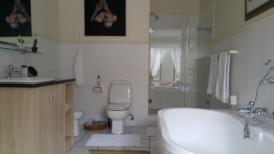 Bathroom 5, Riversong Guest House, City of Cape Town