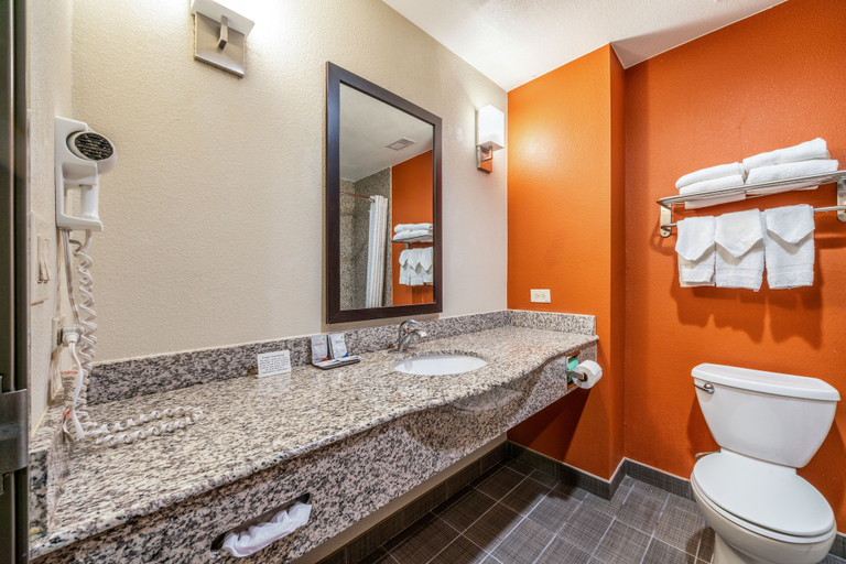 Bathroom 4, Rest Well Inn & Suites, Houston