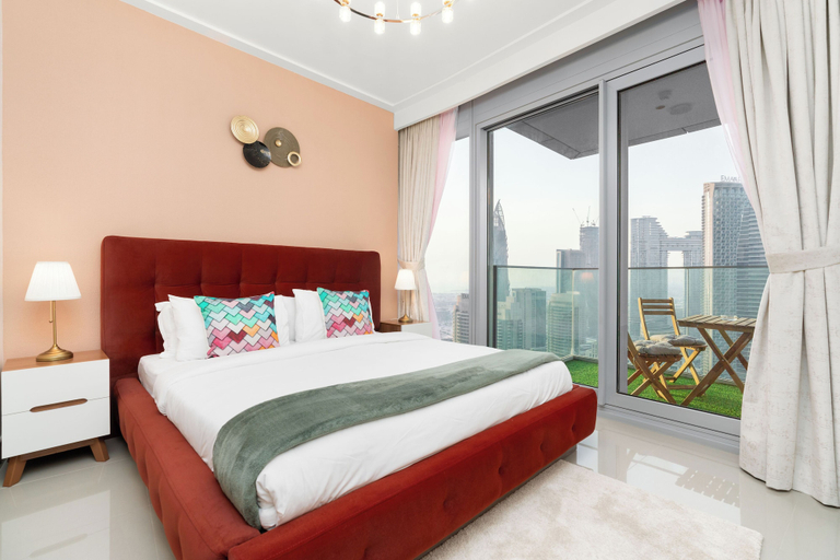 Room 2, Lux BnB Opera Grand Burj Khalifa & Fountain View, Dubai