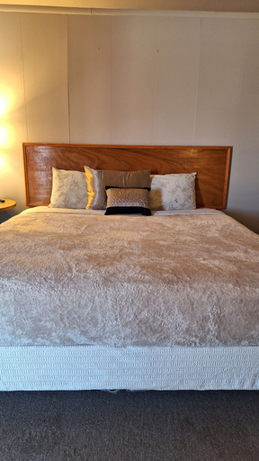 Bedroom 2, Comanche inn, Comanche