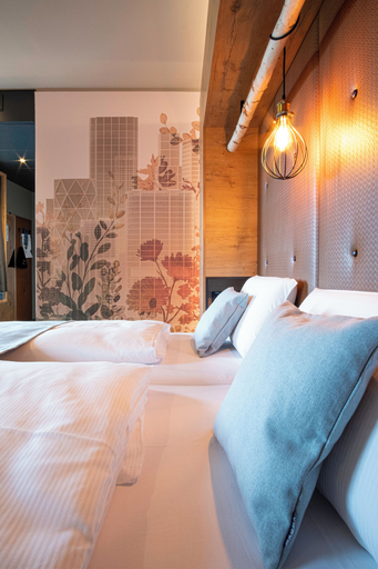 Bedroom 3, RiKu HOTEL Reutlingen, Reutlingen