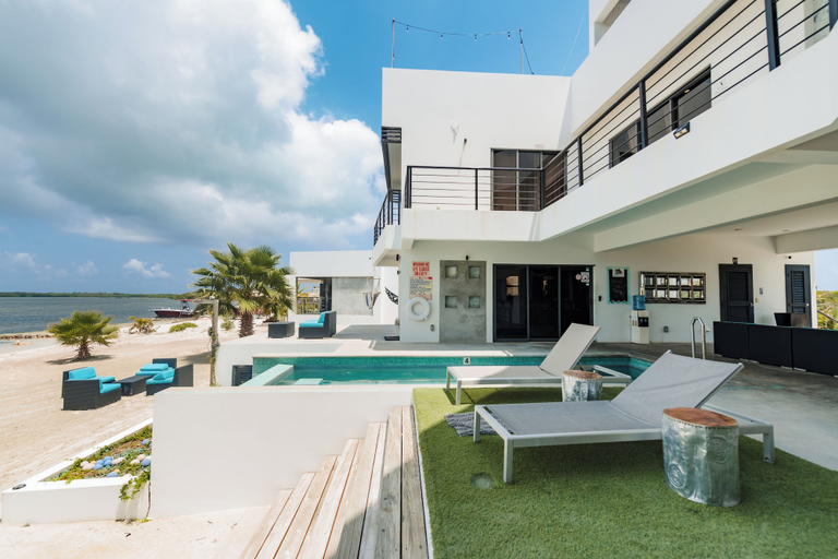 Exterior & Views 2, Playa De Sala