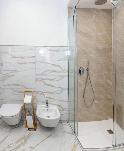Bathroom 3, Casa la Cycas, Napoli