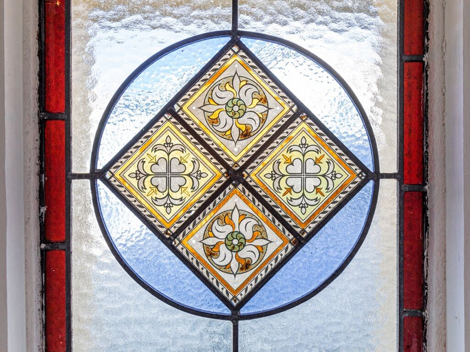 Others 5, Sunburst Cottage, Chatham