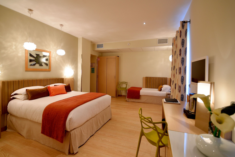 Bedroom 3, Hôtel Santateresa, Corse-du-Sud