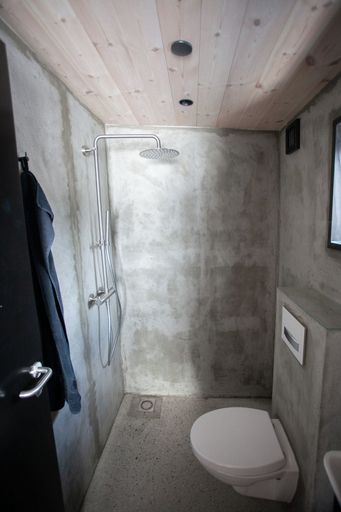 Bathroom 4, Luxury Cottage In Tórshavn, Tórshavn