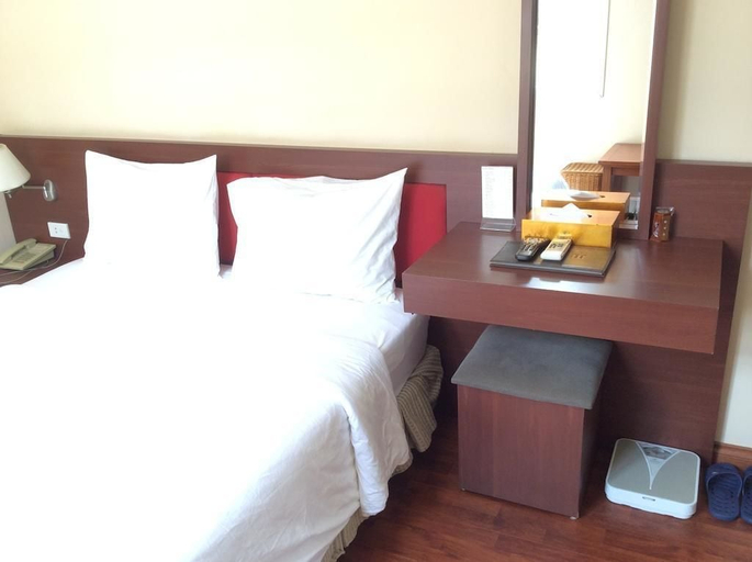 Tulip Hotel Vu Ngoc Phan, Đống Đa