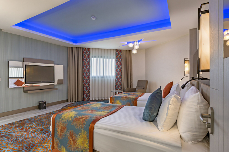 Bedroom 4, Royal Seginus - All Inclusive, Antalya