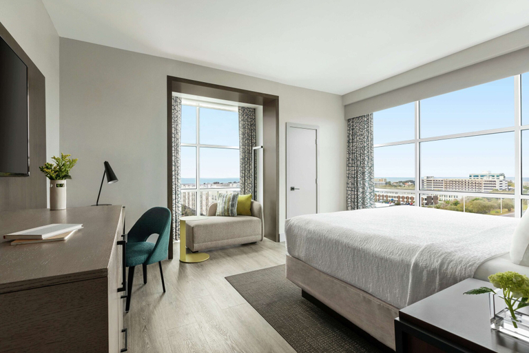 Bedroom 3, Hotel Alba Tampa, Tapestry Collection by Hilton, Hillsborough