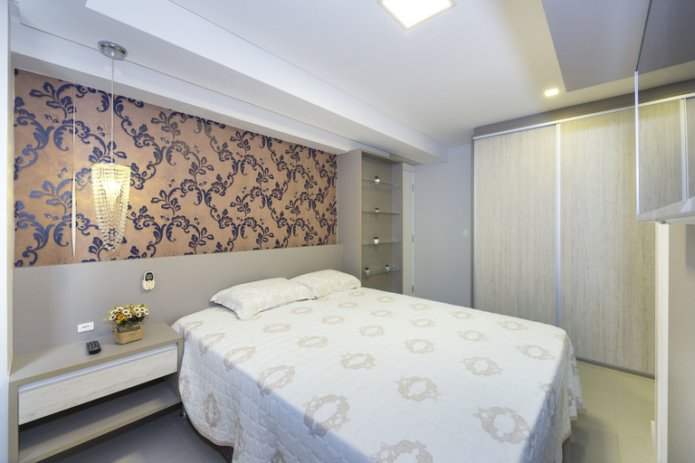 Bedroom 3, 696-Cobertura Champagnat 403, Bombinhas