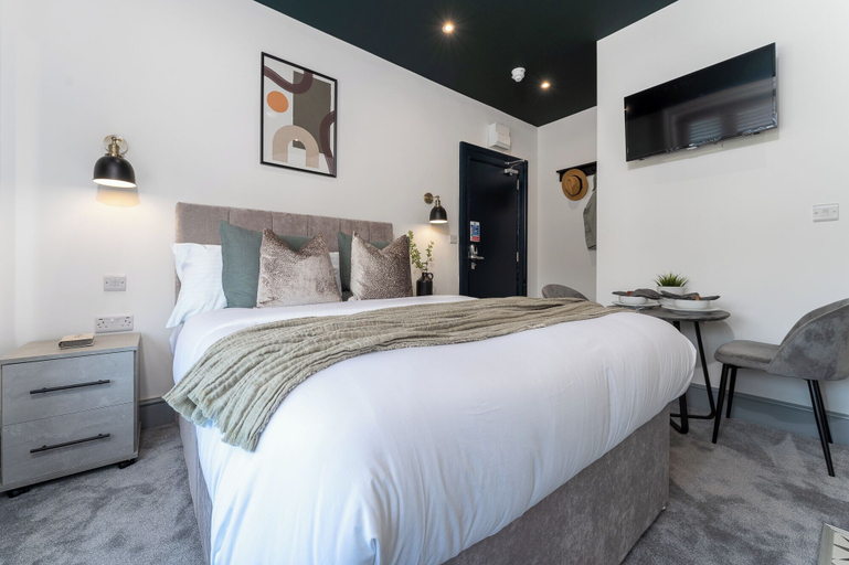 Bedroom 2, The Madison, Southampton