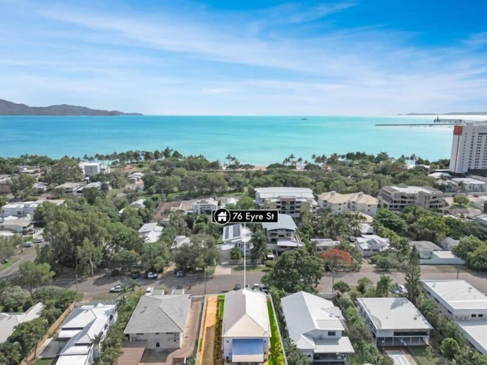 Others 5, Townsville Suites, North Ward-Castle Hill