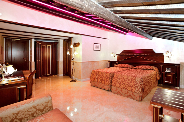 Bedroom 3, Hotel Pantheon, Rome