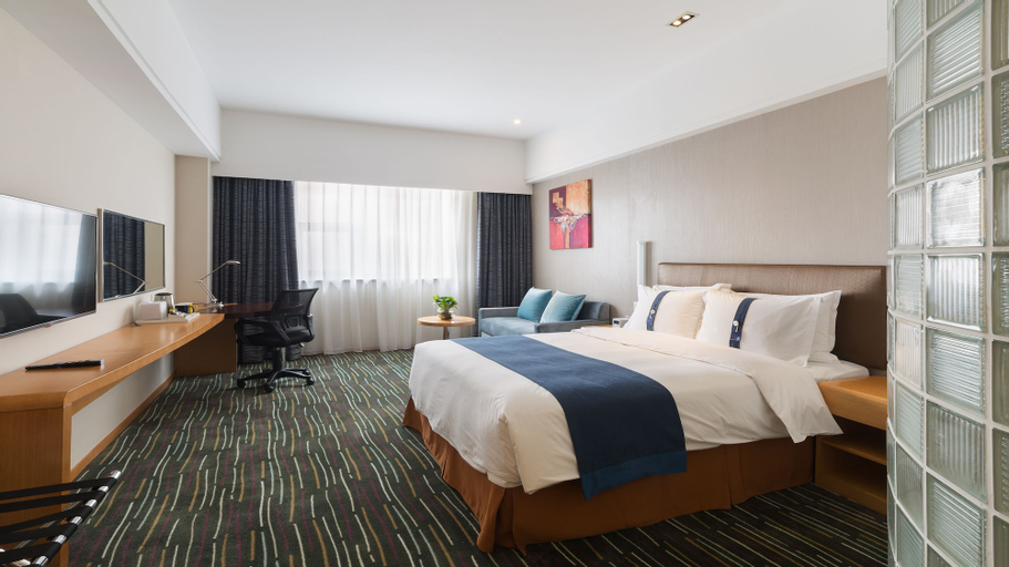 Bedroom 11