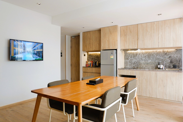 Dining Room 20