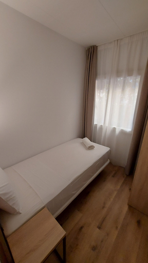 Bedroom 4, Sweet Lloret Suites - Smart Hotel, Girona
