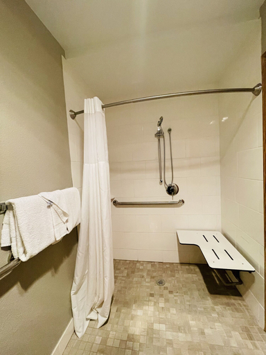 Bathroom 5, Sleep Inn & Suites Madison West, Dane