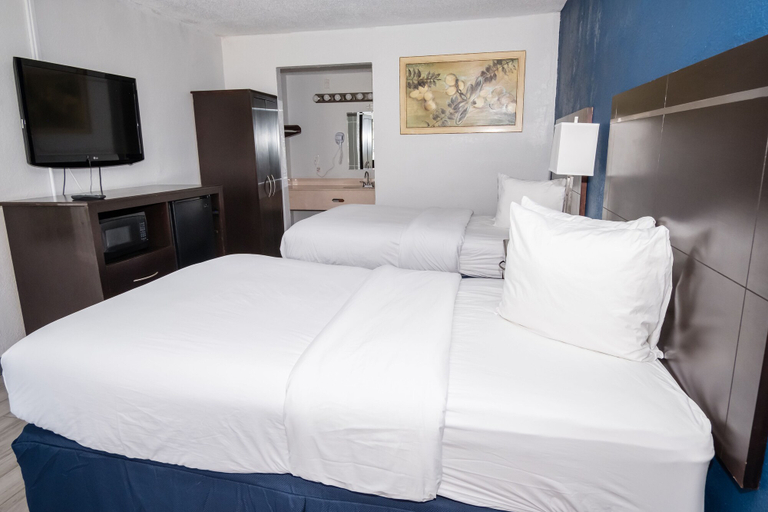 Bedroom 4, Motel 6 – Altamonte Springs, FL, Seminole