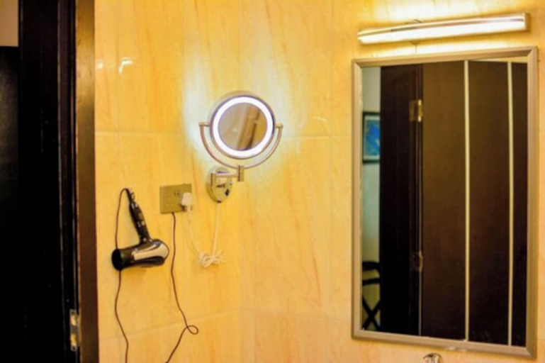 Bathroom, Ughelli Wetland Hotel, Ughelli North