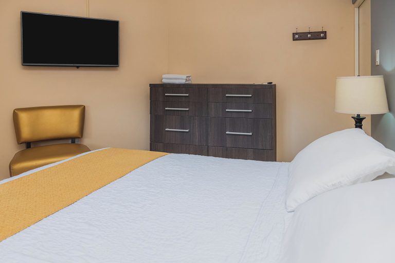 Bedroom 3, Juanedu Suites