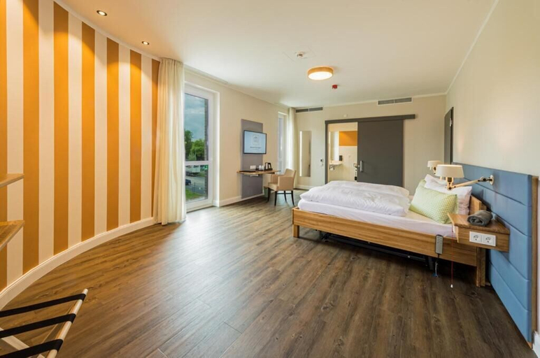 Bedroom 2, Hotel Neues Pastorat, Mettmann