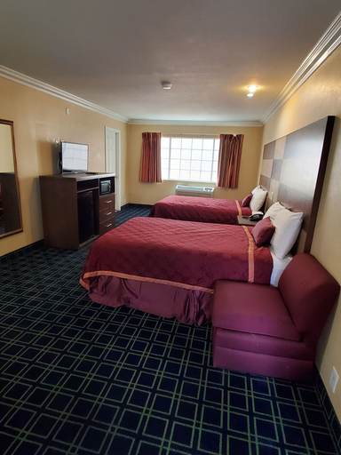 Bedroom 5, Delmonico Inn & Suites, Los Angeles