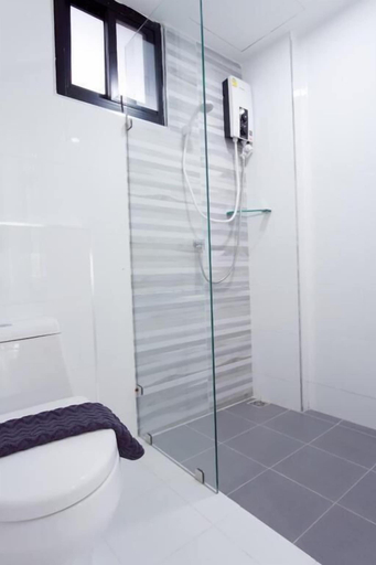 Bathroom 4, ABIZZ Hotel KwanPhayao, Muang Phayao
