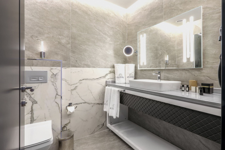 Bathroom 5, Aileena Hotel & Villas, Kartepe