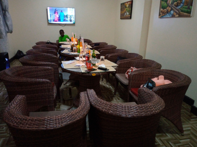 Food & Drinks 5, Mbale Emperor's Motel, Mbale