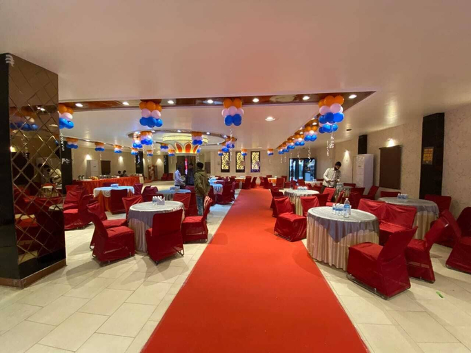 Food & Drinks, Hotel Vineet, Bhagalpur