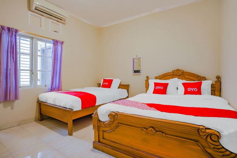 Bedroom 3, Hotel O Kenari House Syariah, Sleman