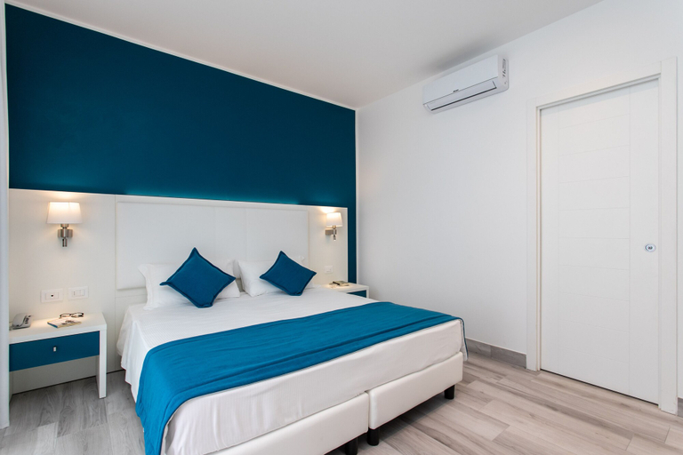 Bedroom 4, Hotel Greif, Venezia