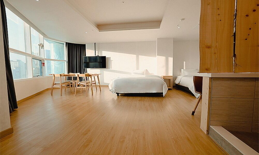 Bedroom 3, Sokcho Gallery In Stay, Sokcho