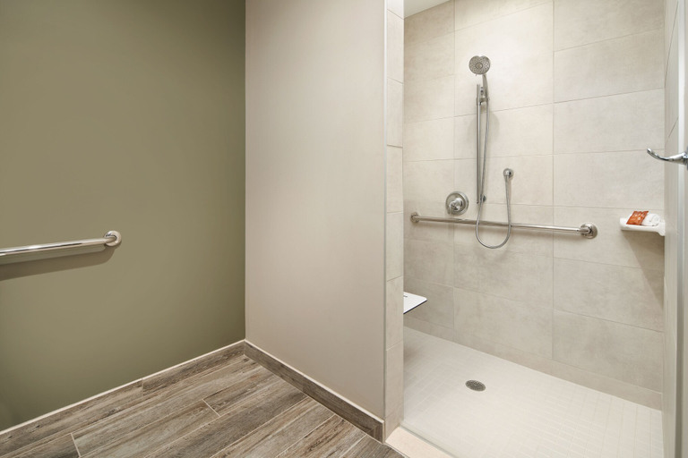 Bathroom 4, Great Wolf Lodge Manteca, San Joaquin