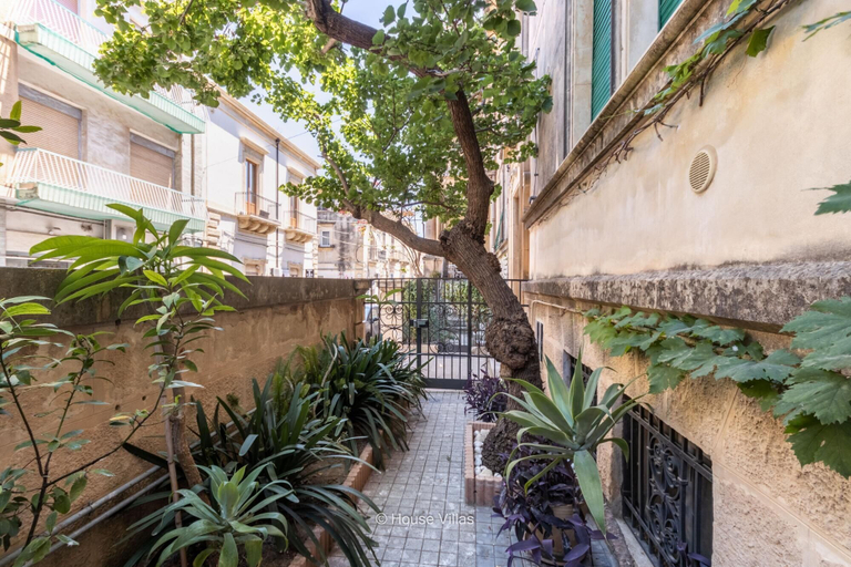 Others 2, House Villas - Zia Emma, Syracuse