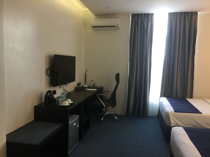Bedroom 21